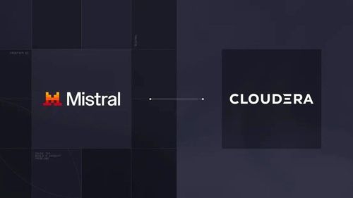Гибридная платформа данных со встроенными моделями Mistral для инференса и дообучения внутри корпоративного периметра.
